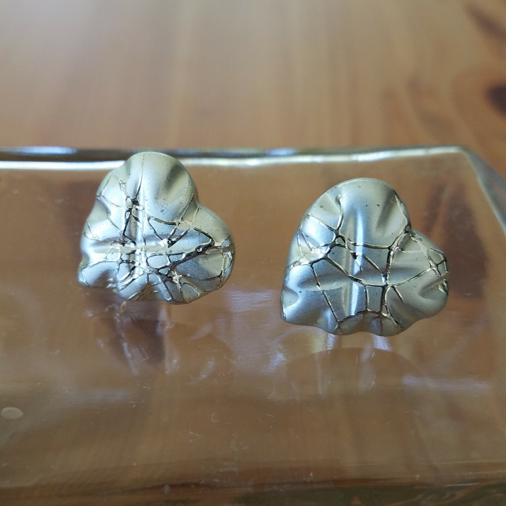Vintage 1980s Silver Splatter Paint Heart Stud Earrings Retro Puffy Heart Studs